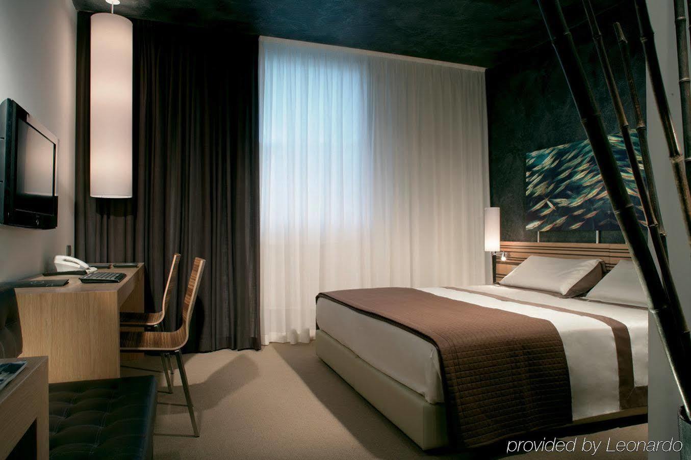 Sea Art Hotel Vado Ligure Room photo